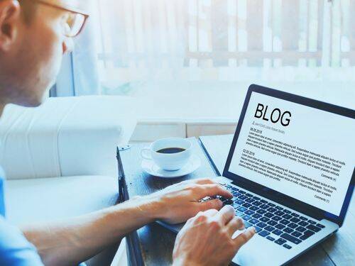 Jak założyć własny osobisty blog finansowy